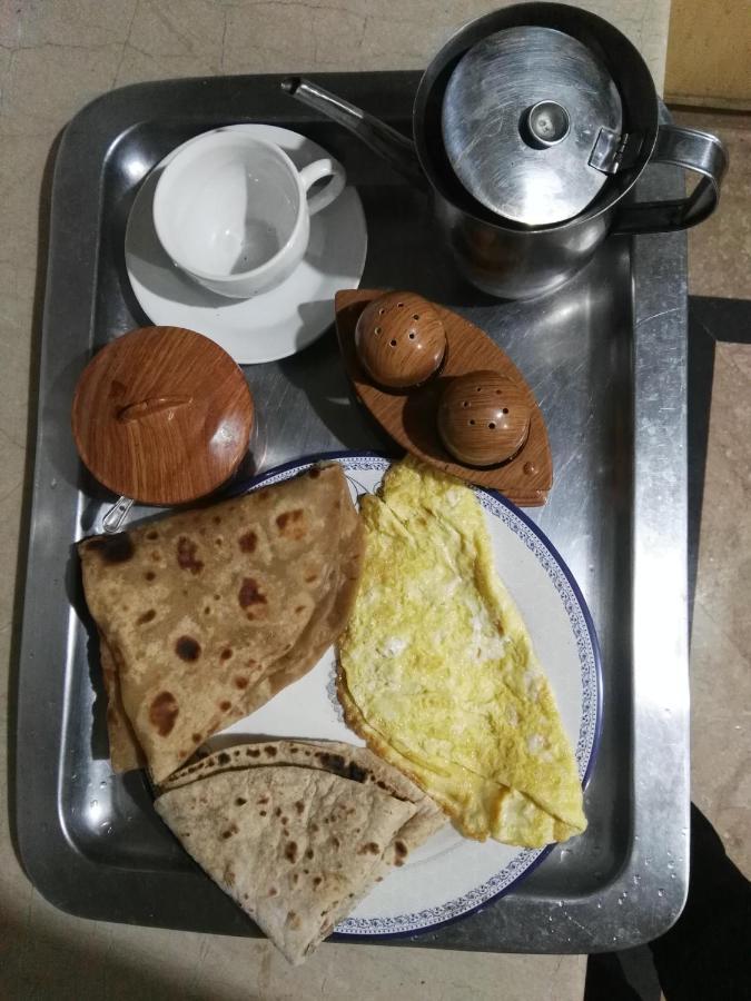 Khyber Inn Islamabad Luaran gambar