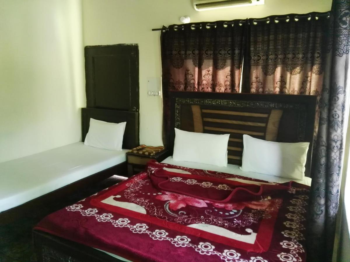 Khyber Inn Islamabad Luaran gambar