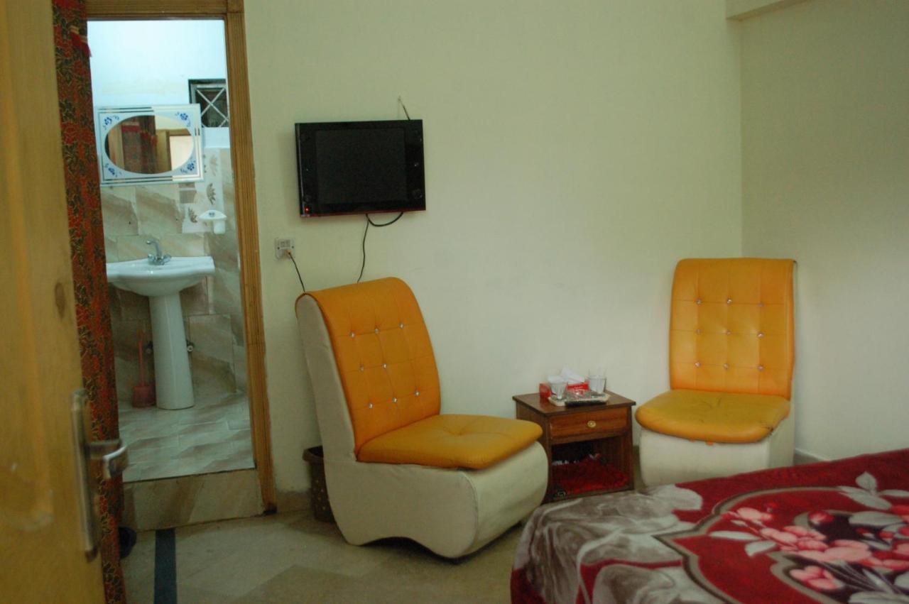 Khyber Inn Islamabad Luaran gambar