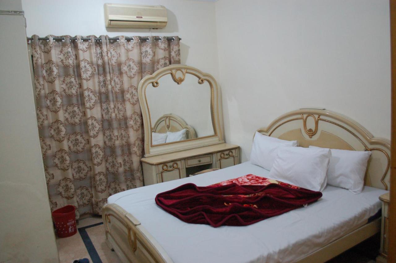 Khyber Inn Islamabad Luaran gambar