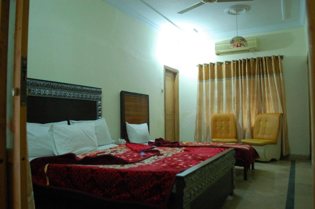 Khyber Inn Islamabad Luaran gambar