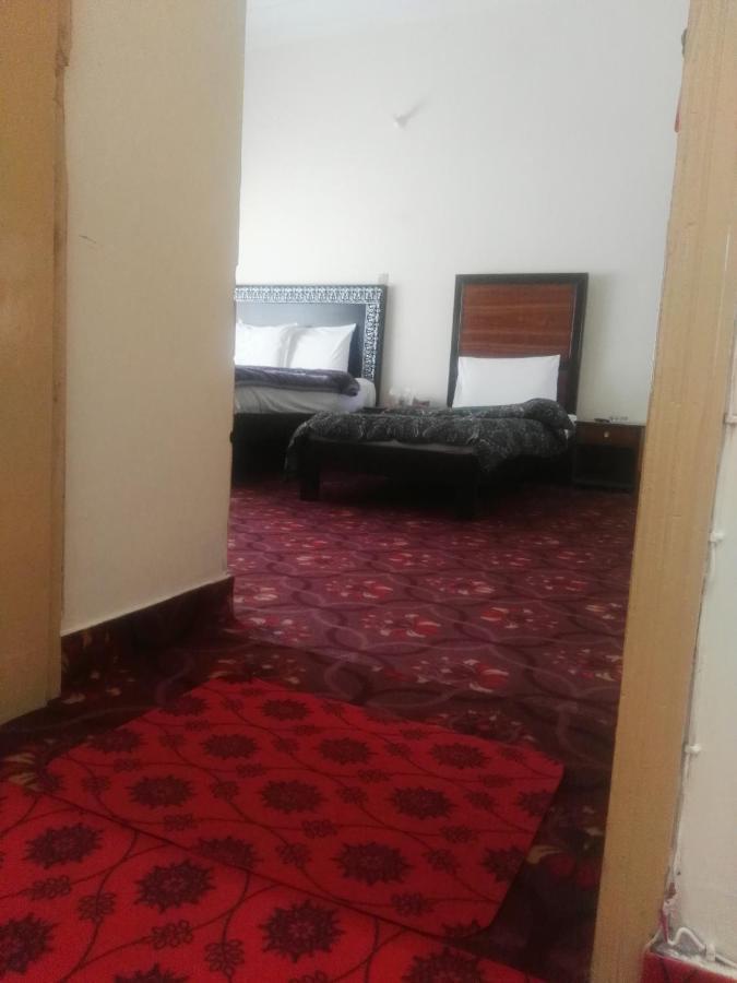 Khyber Inn Islamabad Luaran gambar